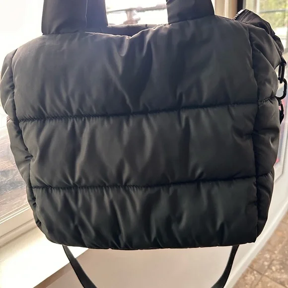 Black Crossbody Bag-NEW LOW PRICE - Picture 8 of 8